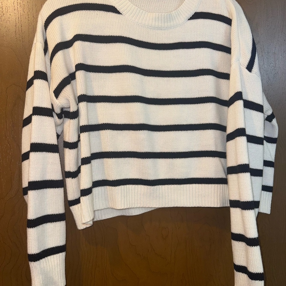 Striped Black and White Women's Sweater